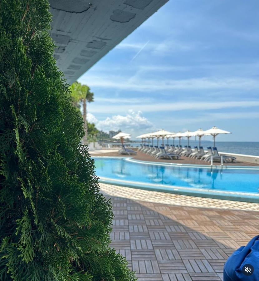 Sea&Sun&Sand Luxury Apartment In Durrës Exterior foto